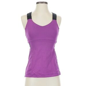 Lululemon Athletic Top criss cross Straps Size 4
